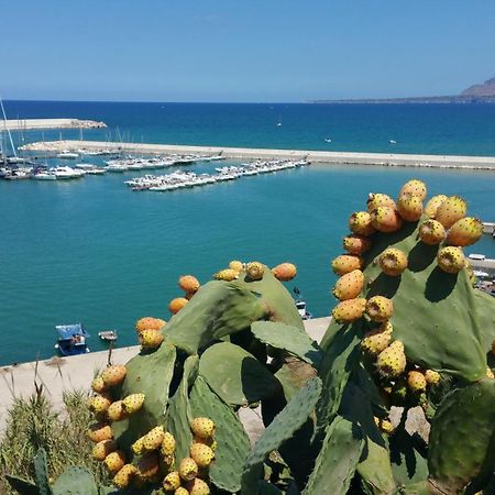 Loft In Balestrate Vicino Al Mare - Rental Beb Exterior photo